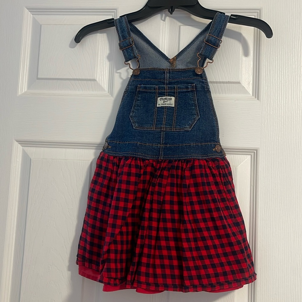 Girls overall jumper dress.